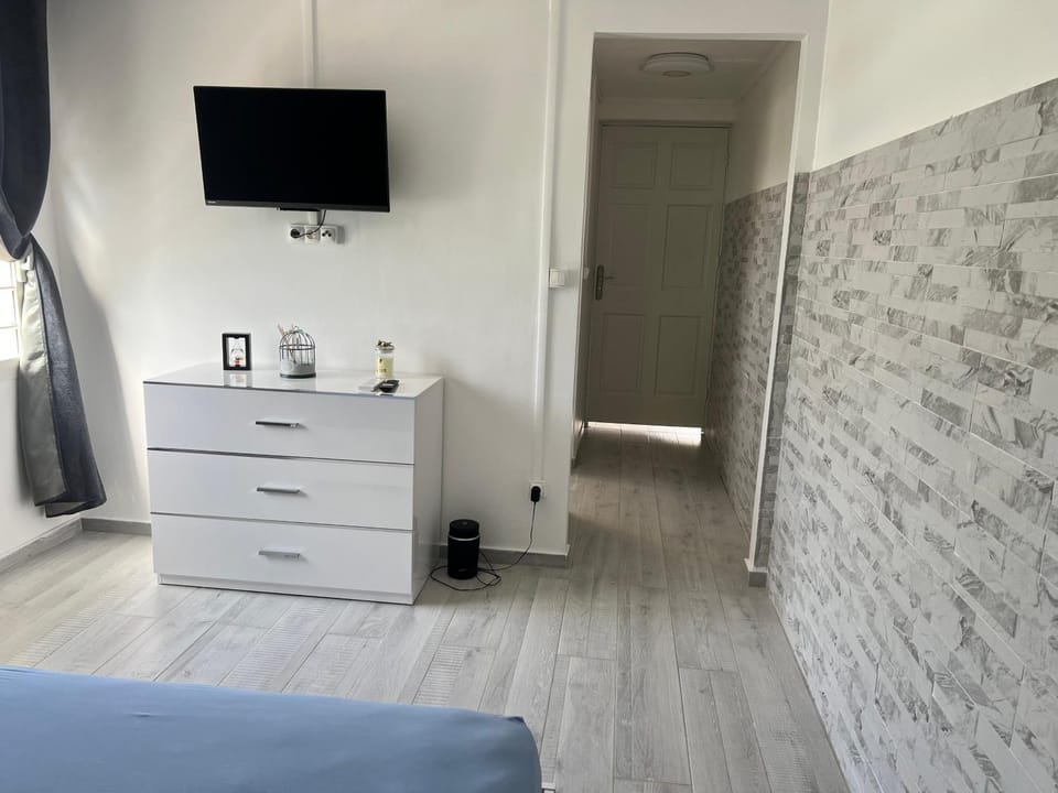 TV and multimedia, Bedroom