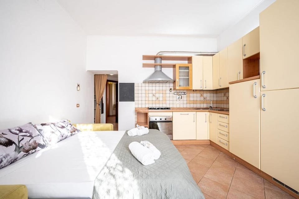 Kitchen or kitchenette, stove
