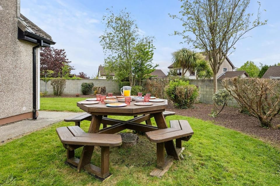 Home Away from Home in Waterford 4 bed rooms House in Waterford City