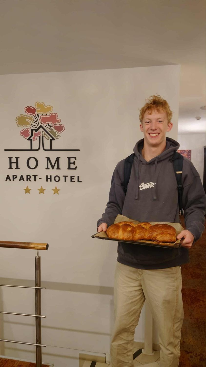 Staff, People, Property logo or sign, Sauna, Lobby or reception, Communal kitchen, Food, Guests, Parking