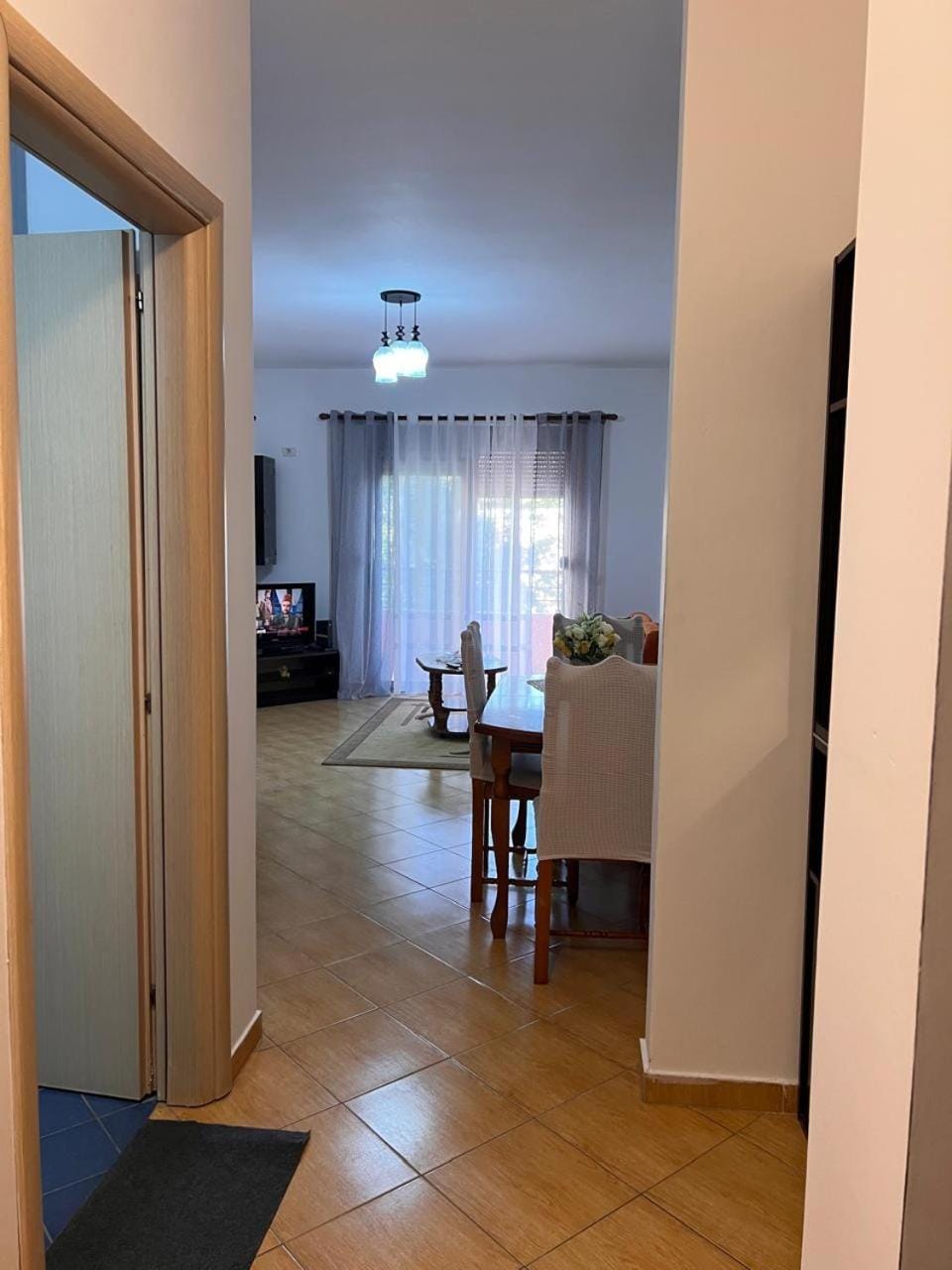 megan bimo Apartment in Vlorë