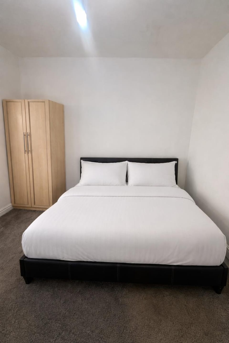 Cozy 1-Bed Flat Ideal for Short & Long Stays Apartment in Stretford
