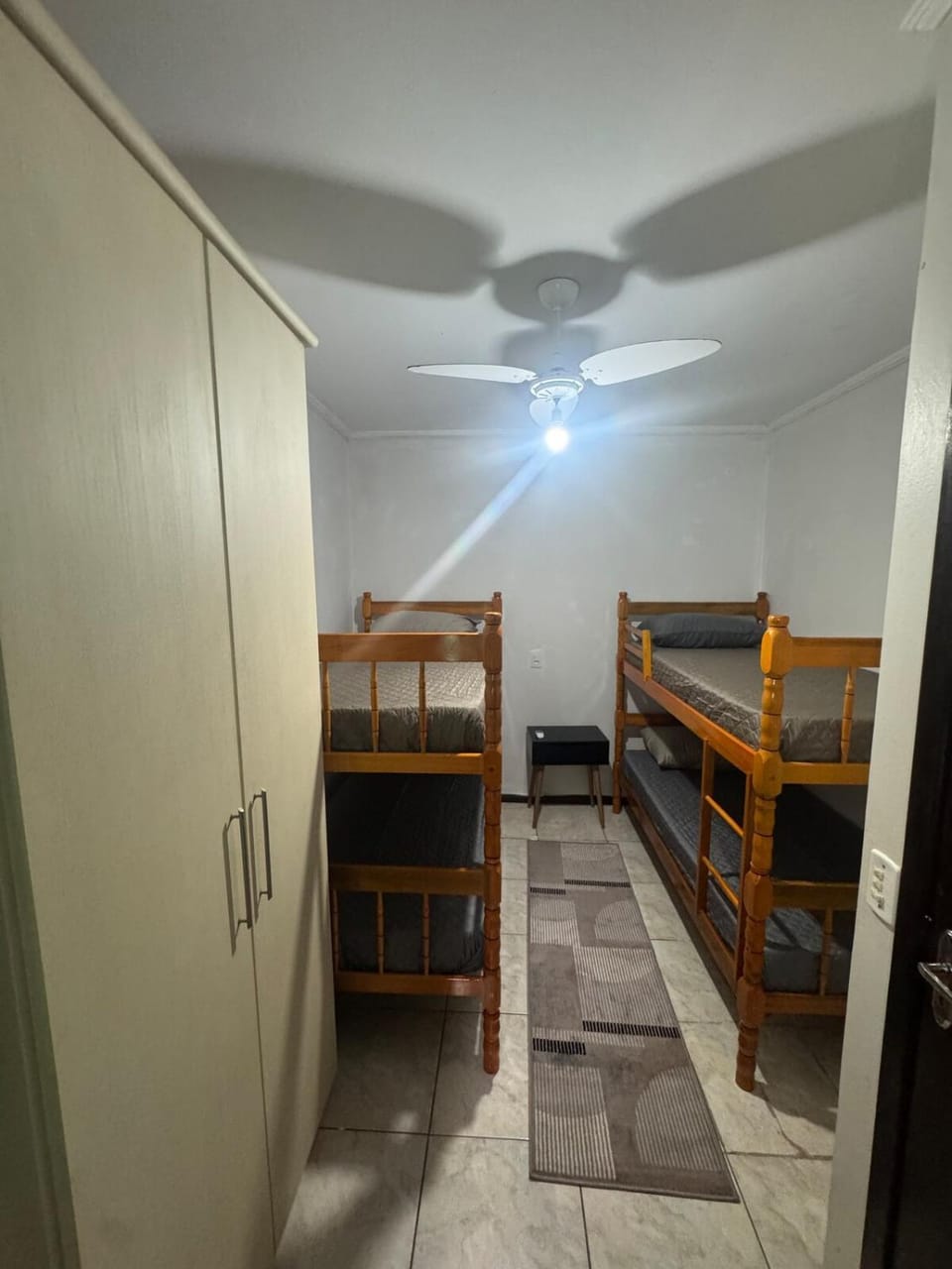Spacious apartment 50 meters from the sea Apartment in Florianopolis