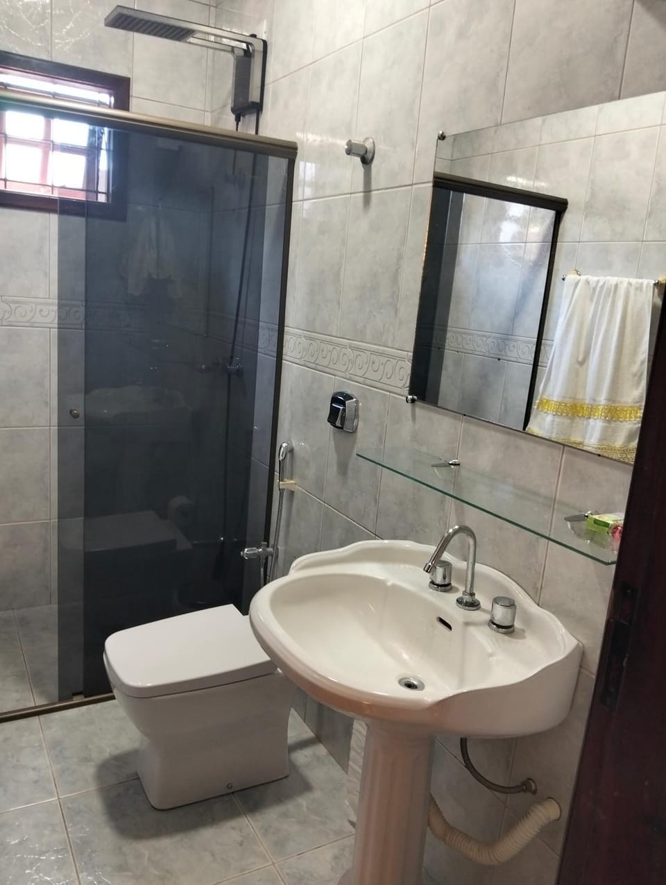 Quarto em Foz, ótima localização em casa familiar Vacation rental in Foz do Iguaçu