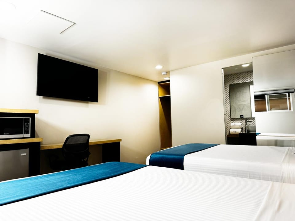 Rest Inn Baja Hotel in Ensenada