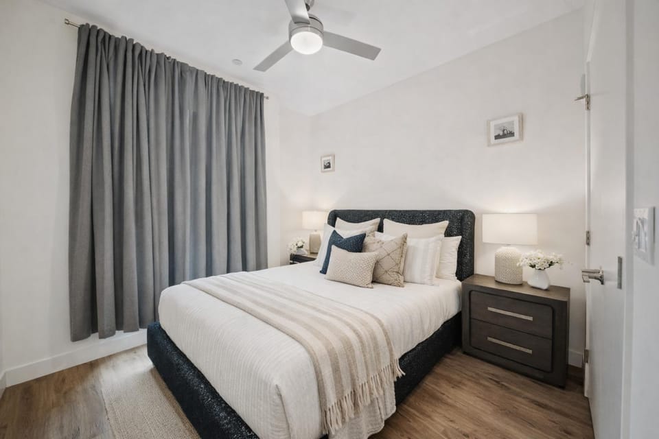 Ultra Luxury Santa Monica Residence with Pool, Gym, Rooftop Garden & Free Parking Apartment in Santa Monica