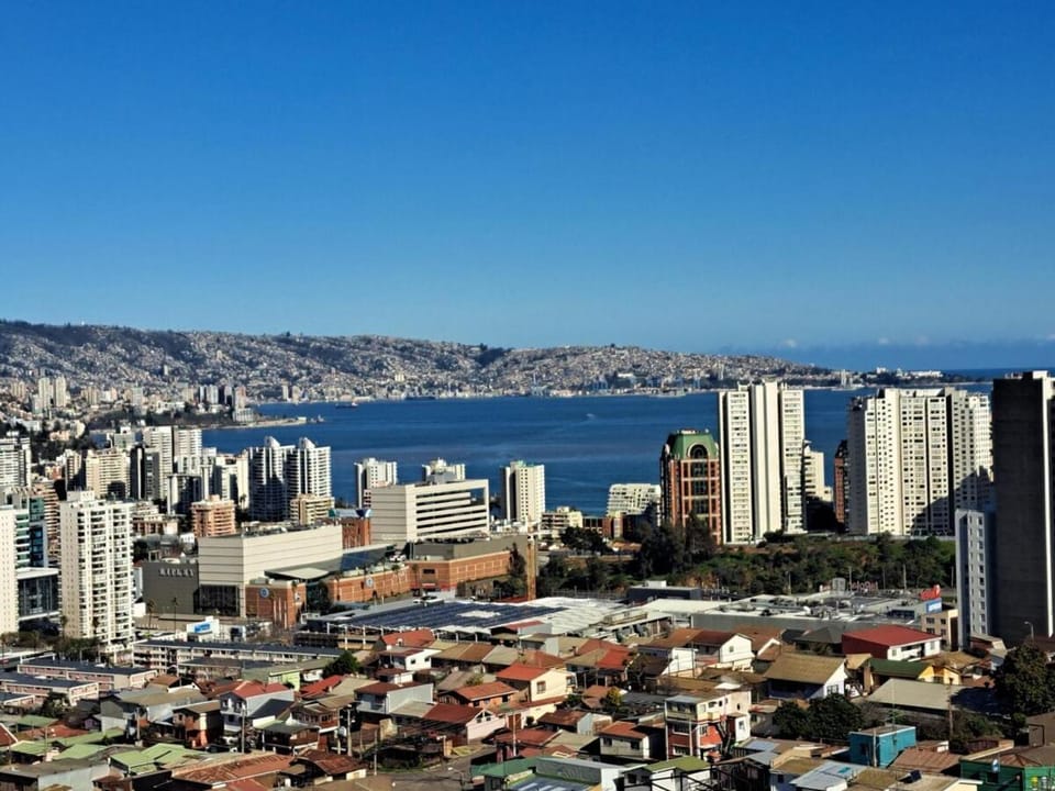 3D2B apartment, nice view of the Pacific, 3 beds Apartment in Vina del Mar