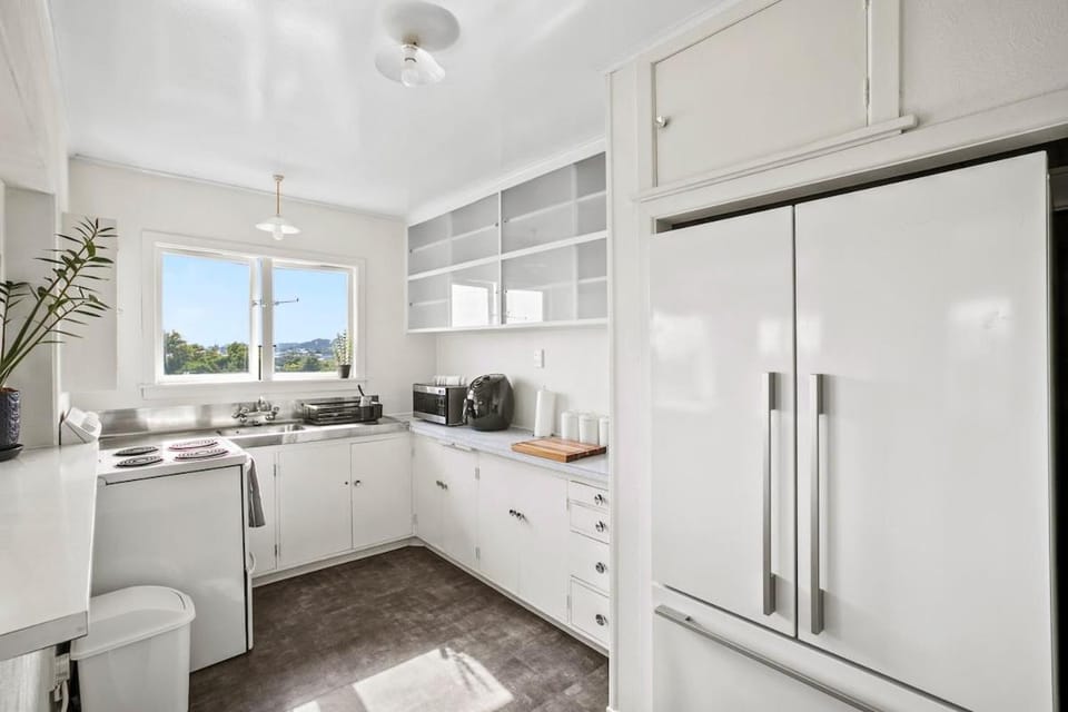 Kitchen or kitchenette, oven, stove, toaster