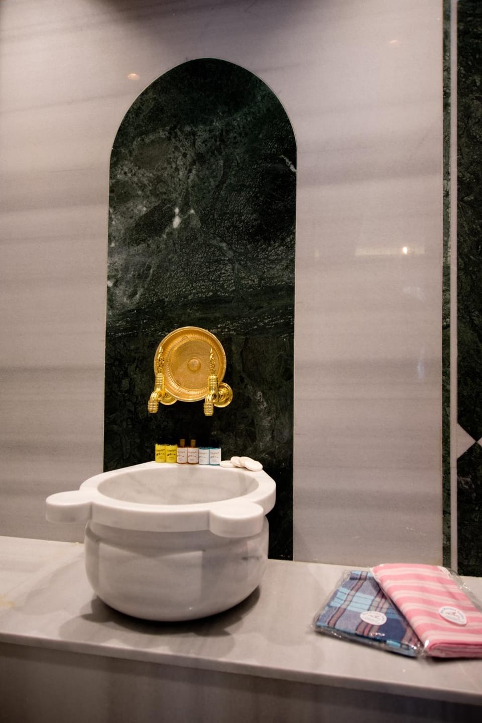 Bathroom, Public Bath
