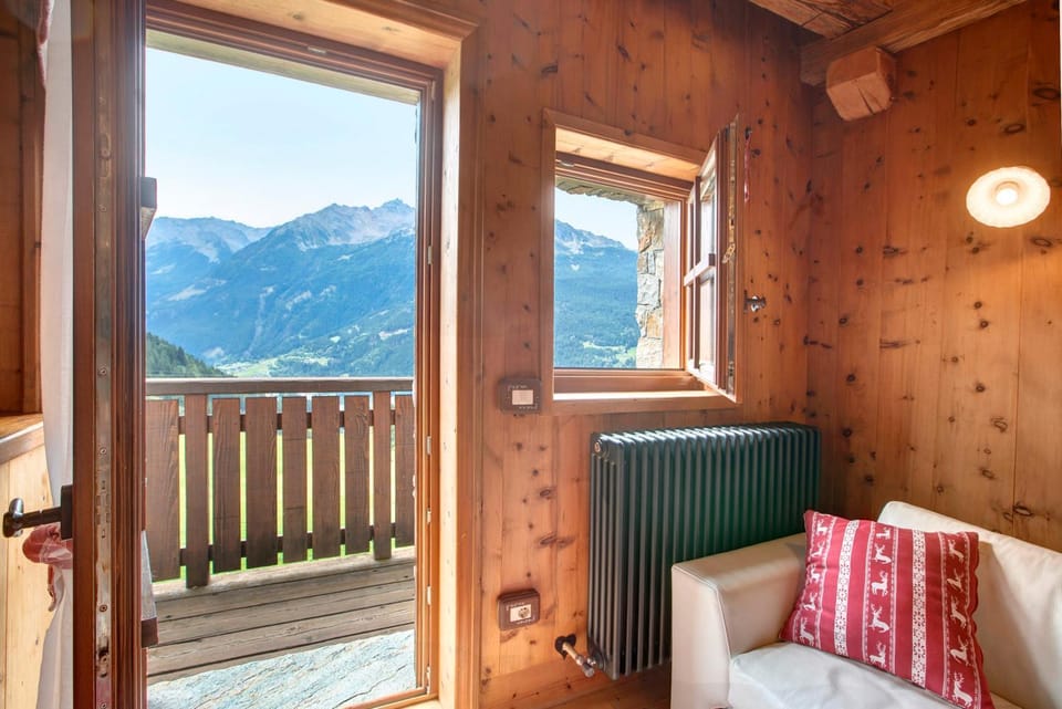 Chalet Del Cuore Apartment in Canton of Grisons