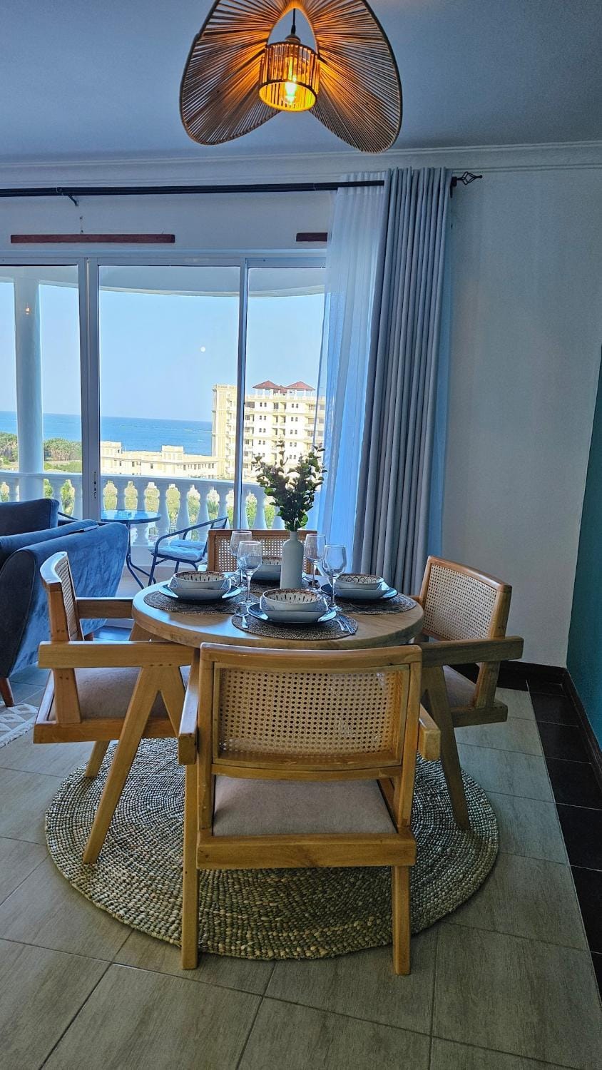Charming 2br Seaview Apartment, Swimming Pool, Nyali Apartment in Mombasa County