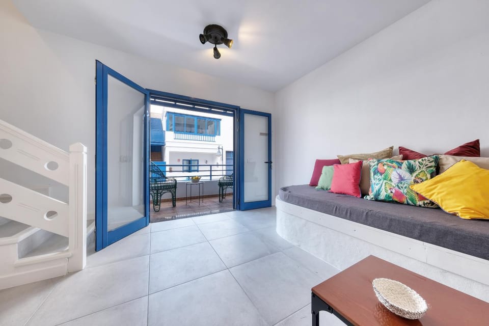 Balcony/Terrace, Living room