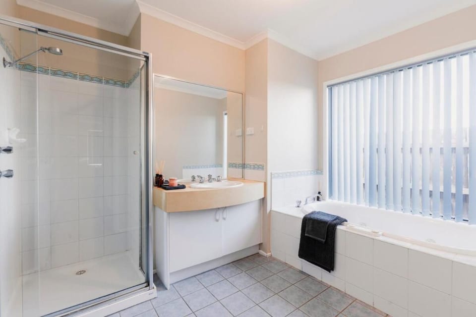 Saltwater Shores - Pet friendly - Sleeps 10 House in Portarlington