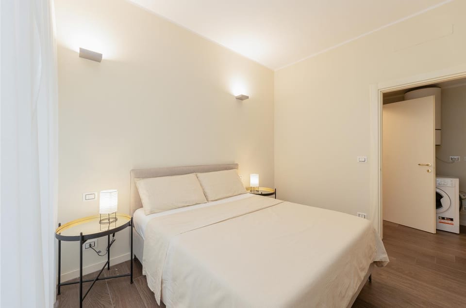 Bed, Photo of the whole room, Bedroom, cot, Family, heating, internet, locker, pet friendly, towels, wardrobe, washing machine, air conditioner
