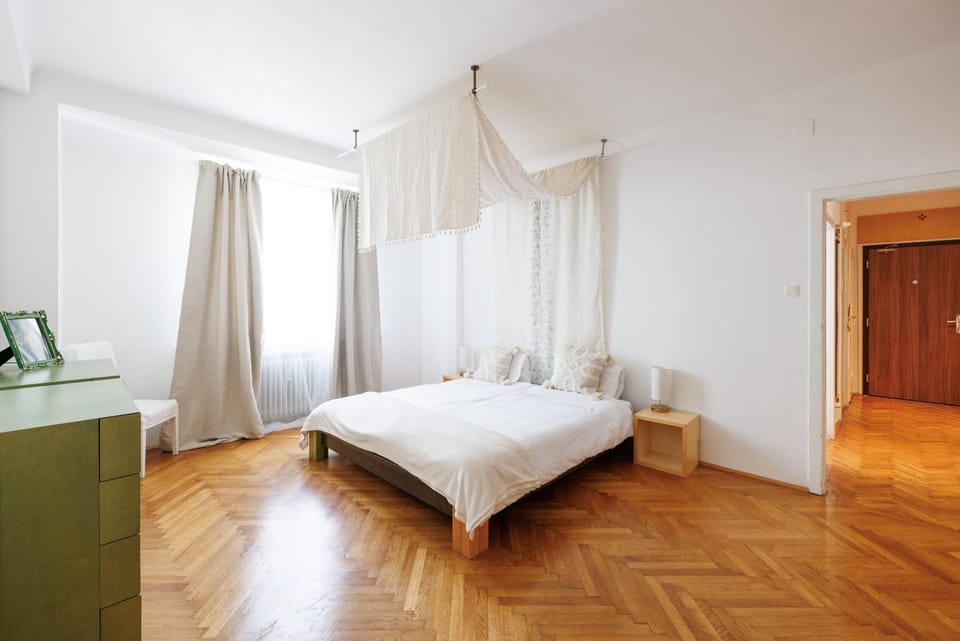 Bed, Photo of the whole room, Bedroom, wardrobe