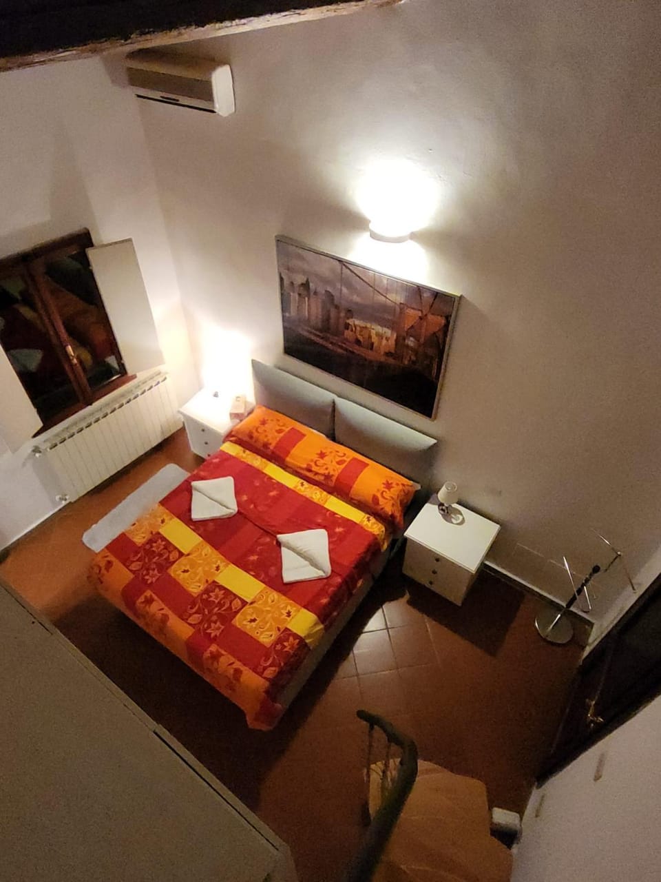 Double Room and Private Bath Central Florence Apartment in Florence