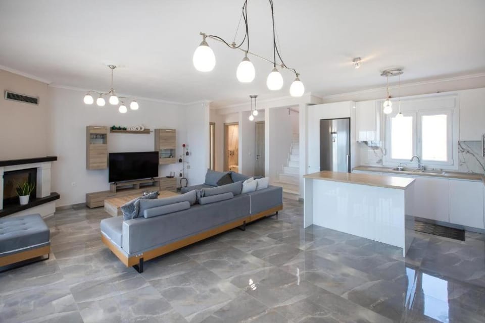 TV and multimedia, Living room, Seating area, kitchen