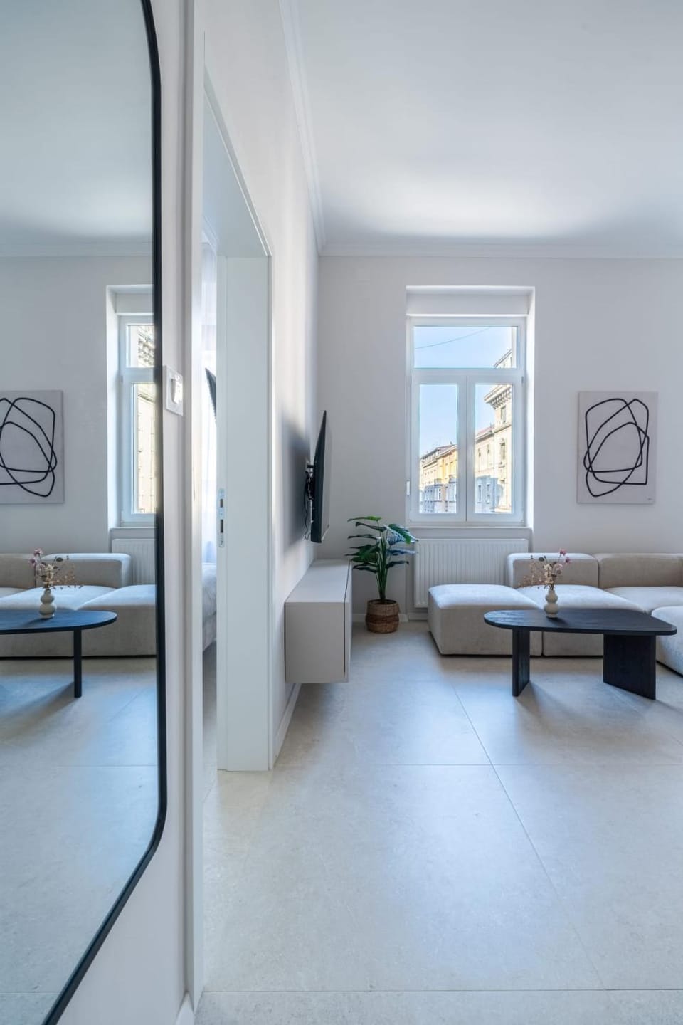 Palmotić Heritage Suites - Main Square - FREE Parking Apartment in City of Zagreb