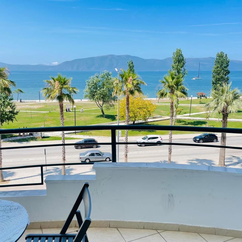 Balcony/Terrace, Mountain view, Sea view