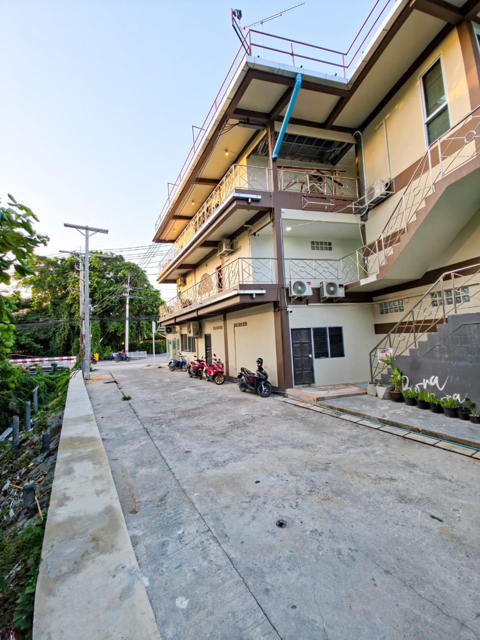 SANDB Hotel Hotel in Ko Pha-ngan Sub-district