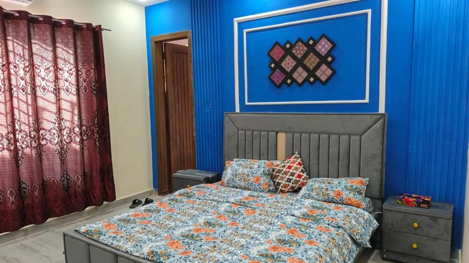 Airport View Guest House Bed and Breakfast in Islamabad