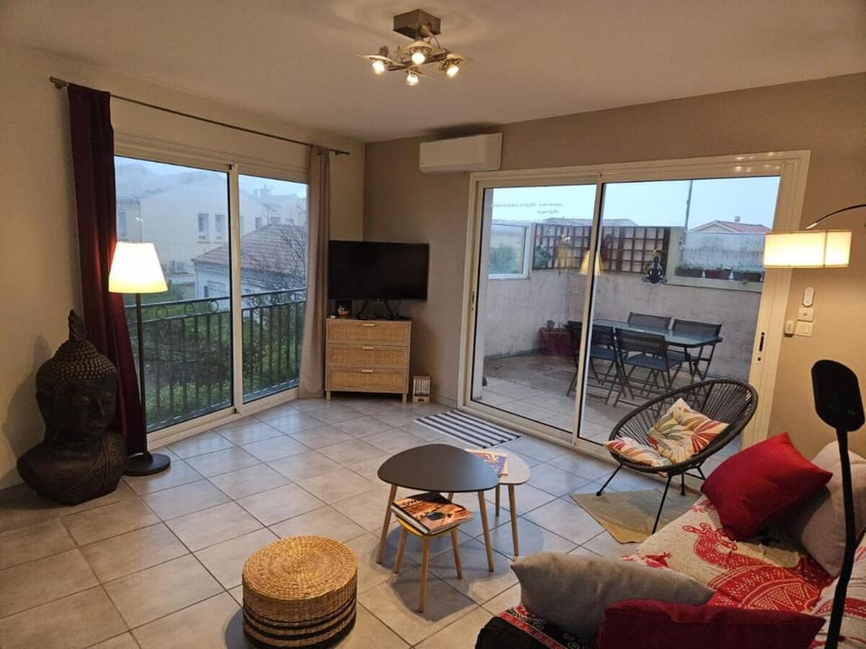 Appartement TURBOT à 100m de la plage Apartment in Portiragnes