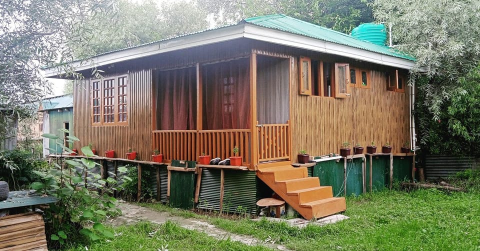 Flora Cottage Vacation rental in India