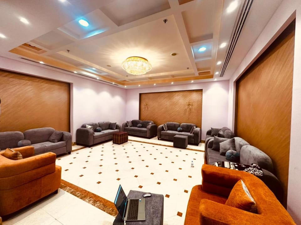 Lobby or reception, Seating area