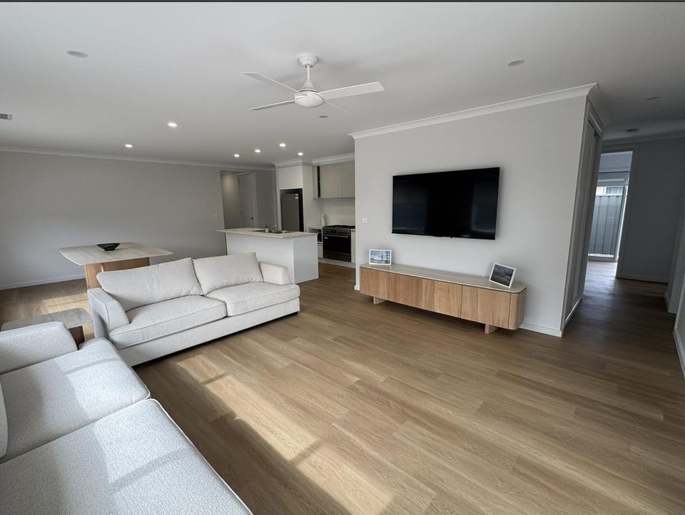 Communal lounge/ TV room, Living room