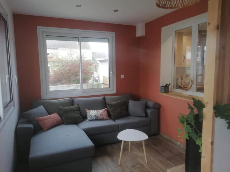 l'auberge des trois lieux House in Calais