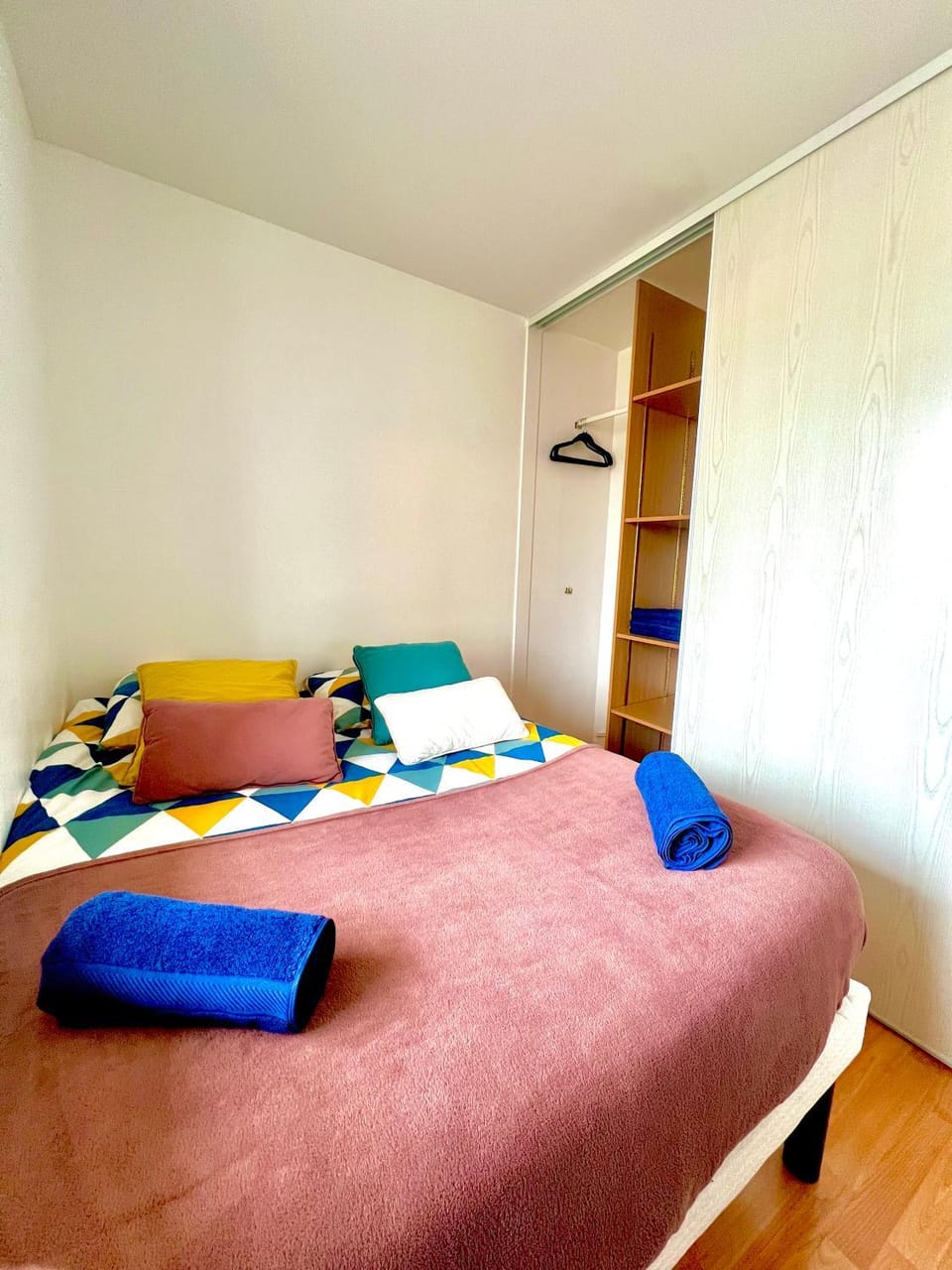 Bed, Photo of the whole room, Bedroom, towels, wardrobe