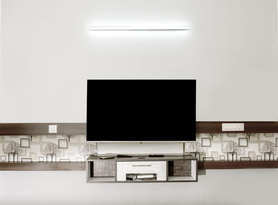 Communal lounge/ TV room, TV and multimedia, Evening entertainment