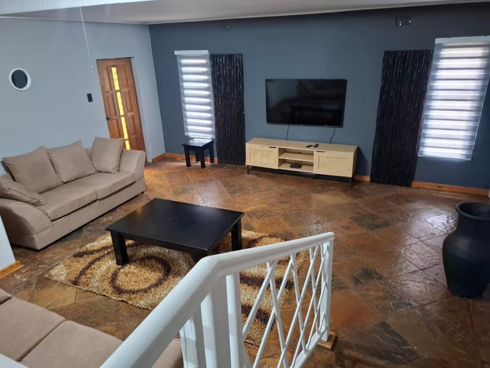 Junior's inn place Bed and Breakfast in Gauteng