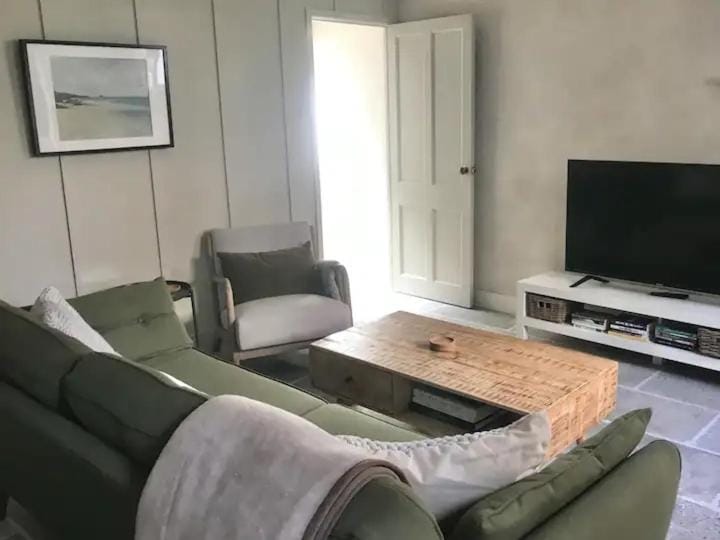 Manderley Cottage, Mousehole House in Mousehole