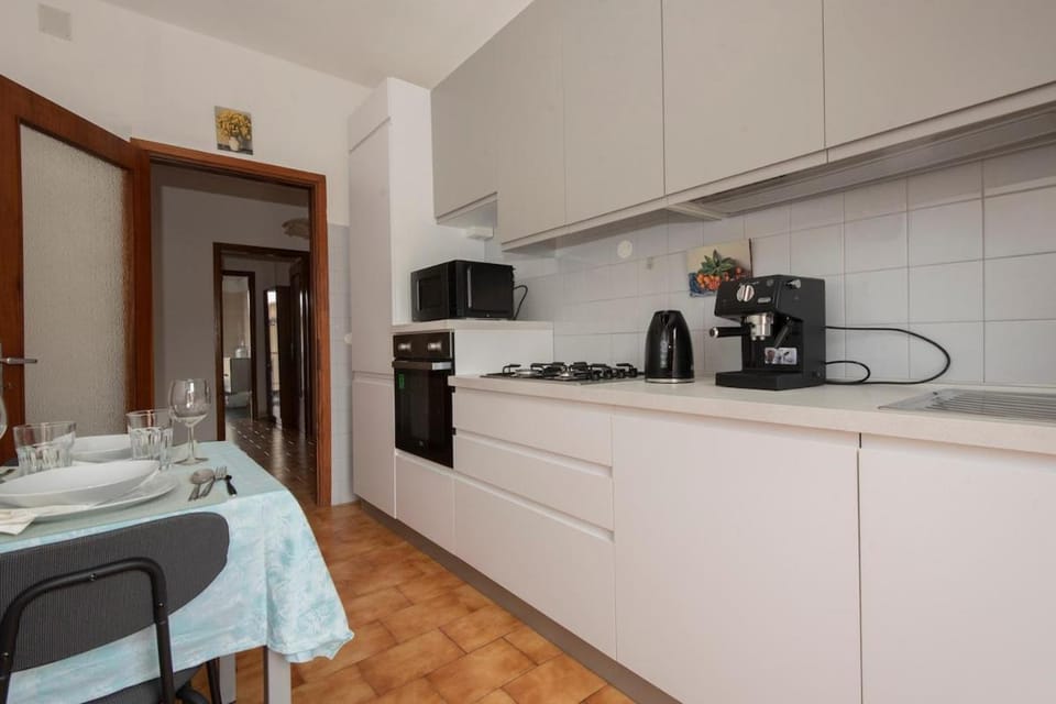 Bright with 2 Terraces and PS5, Near the Center Apartment in Conegliano