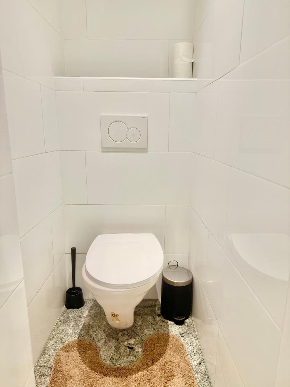Spacious Ground Floor Apartment near Center Apartment in Vienna