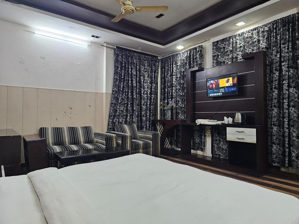 TV and multimedia, Bedroom, air conditioner