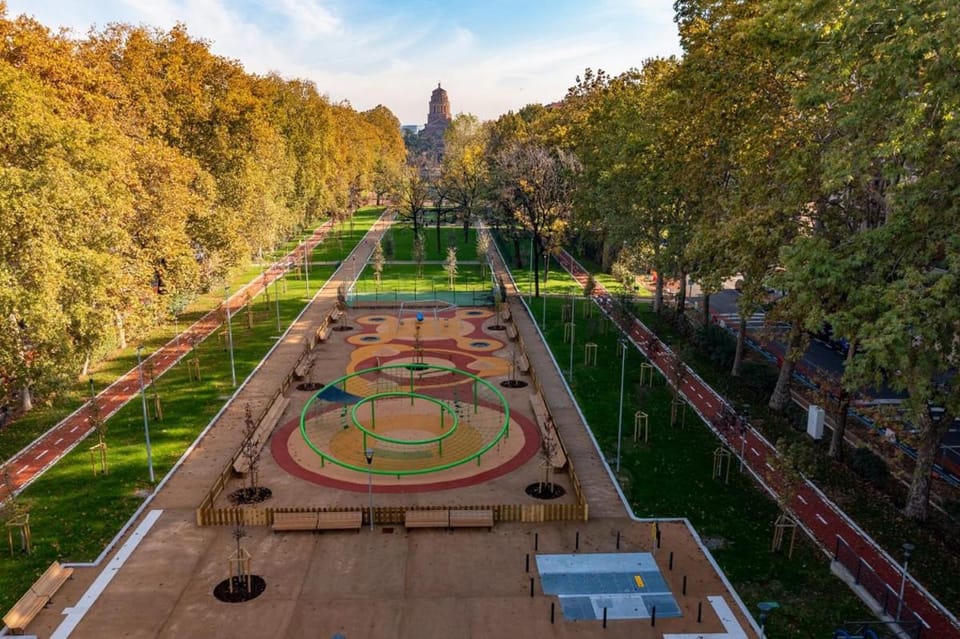 Nearby landmark, Neighbourhood, Children play ground