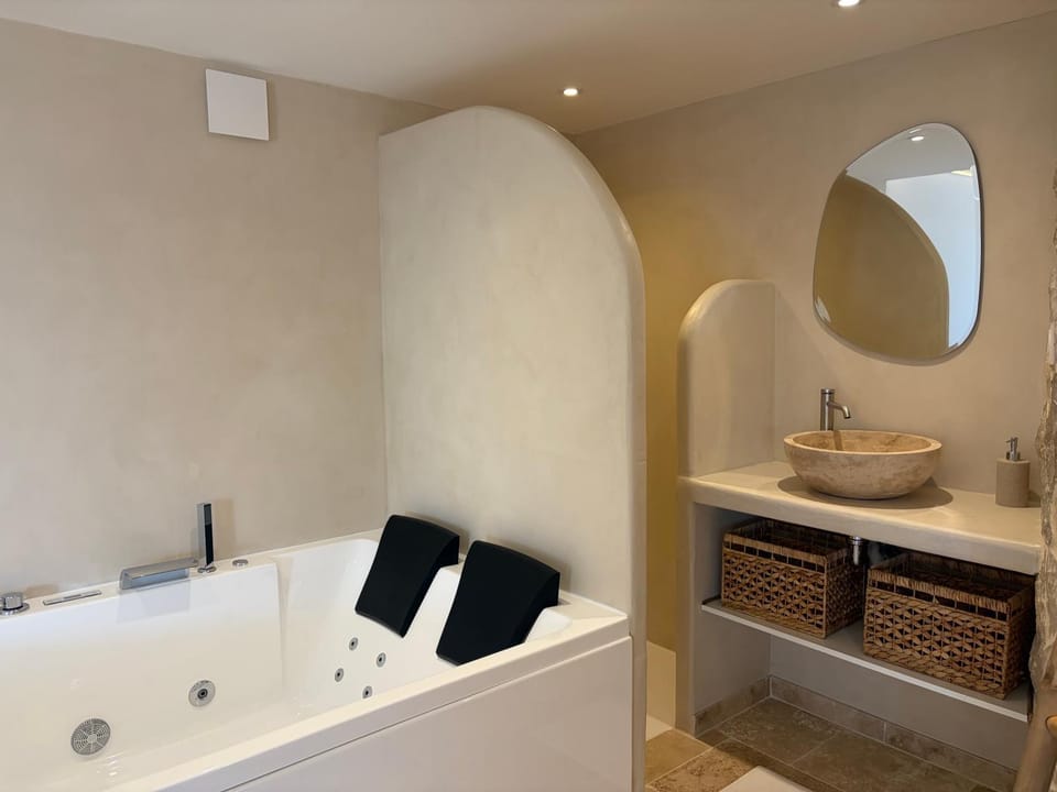 Hot Tub, Bathroom, Bath