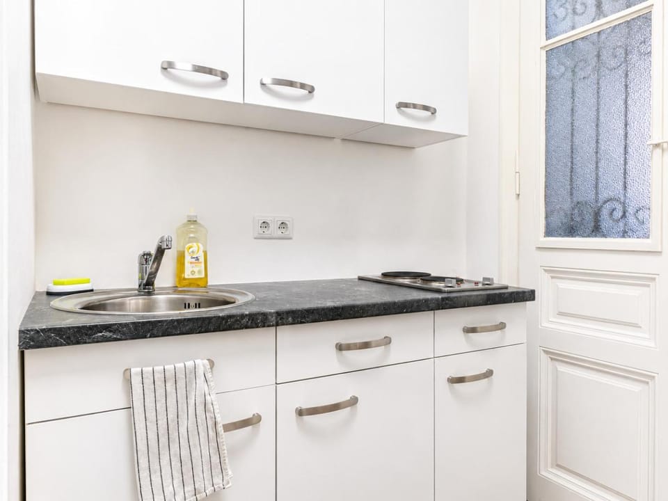Kitchen or kitchenette, stove