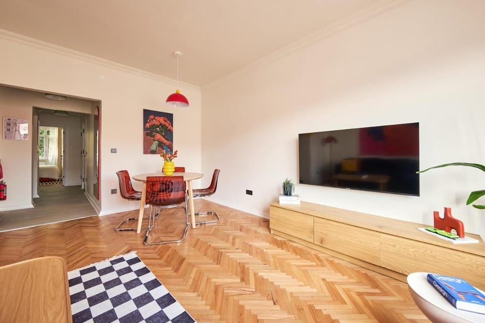 Cihangir Pop Art Hideaway Apartment in Istanbul