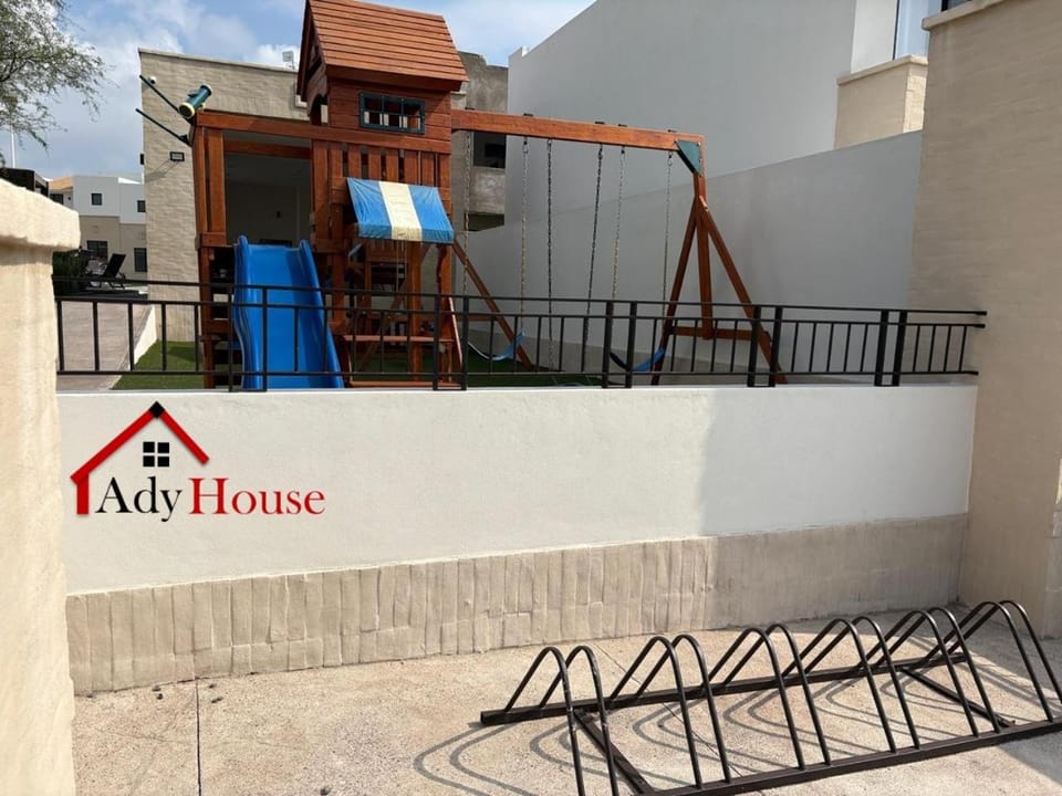 Property building, Garden