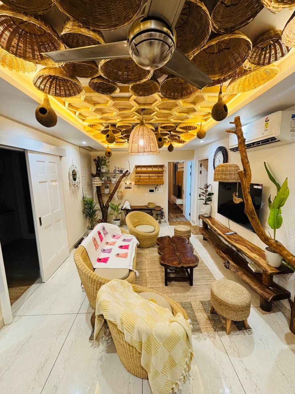 Living room, Seating area