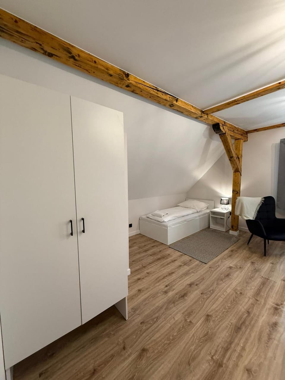 Bed, Bedroom, wardrobe