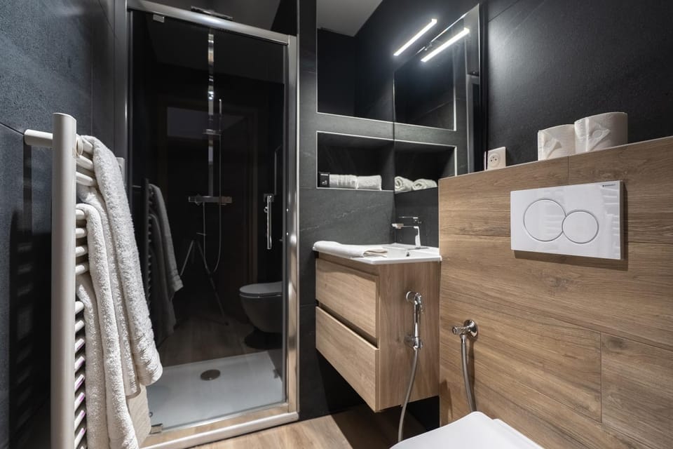 Chambre 5 La Baieta Bed and Breakfast in Nice