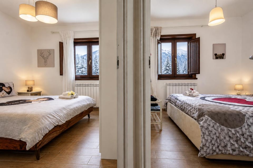 Bed, View (from property/room), View (from property/room), Bedroom, heating, heating