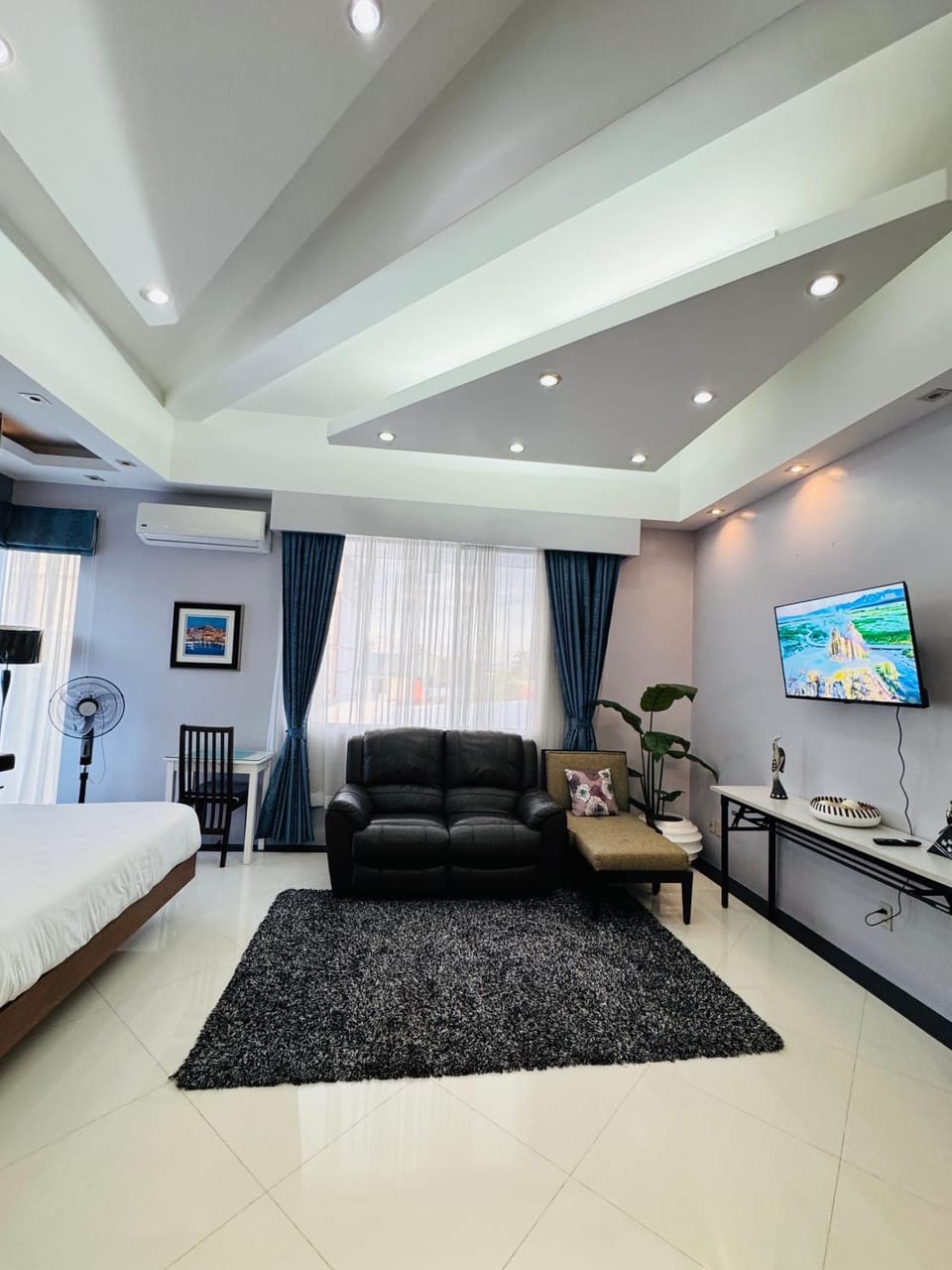 TV and multimedia, Living room, Seating area