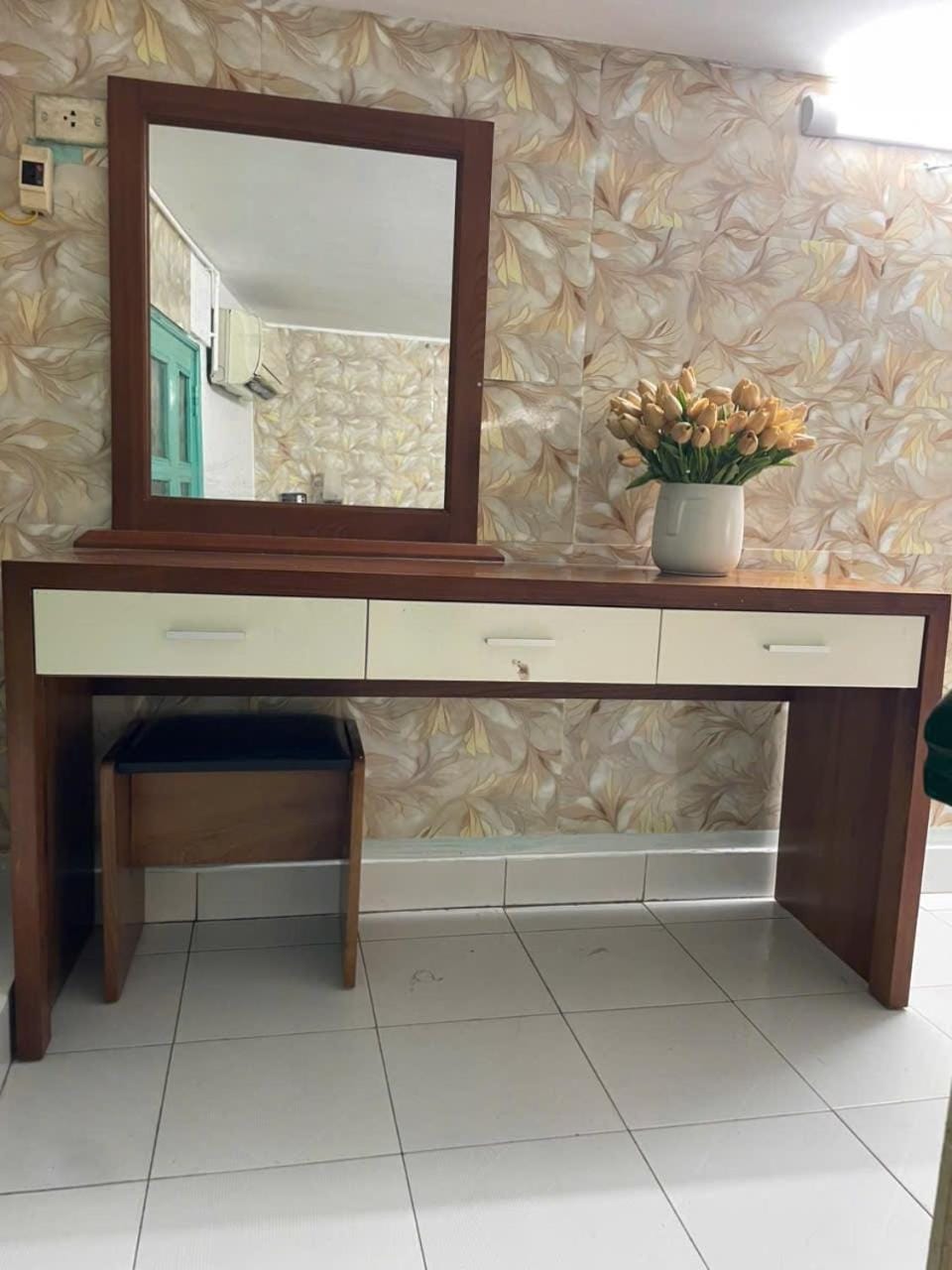 Eni Home Apartment in Hanoi