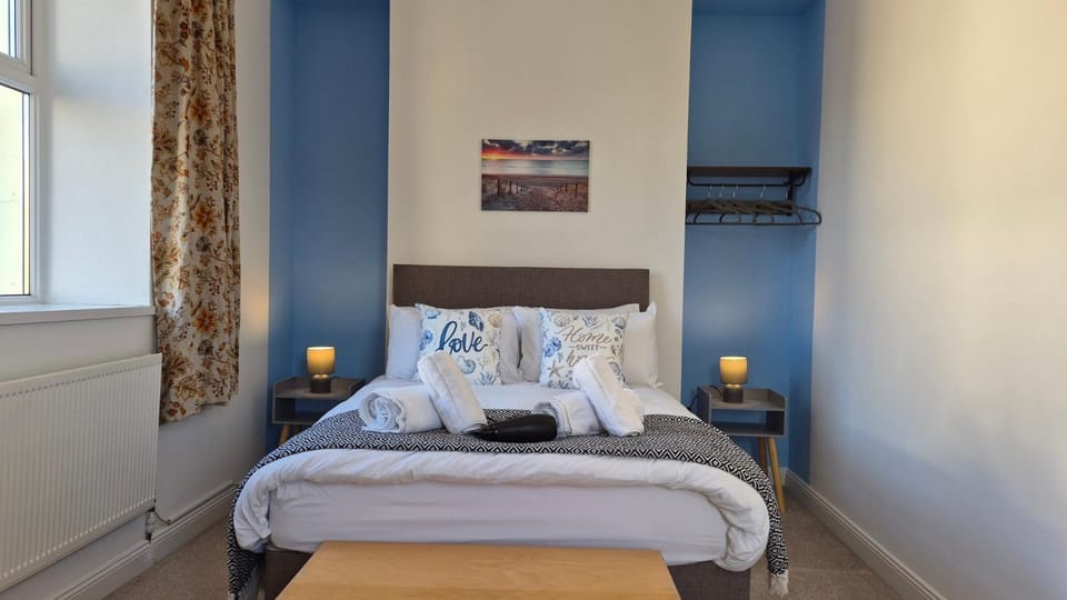 Swansea City & Bay 4-Bedroom House Bed and Breakfast in Swansea