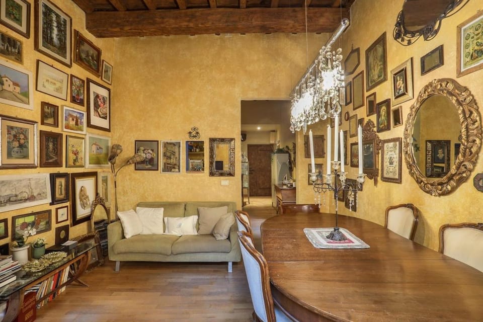 Characteristic apartment with Terrace in Florence Apartment in Florence